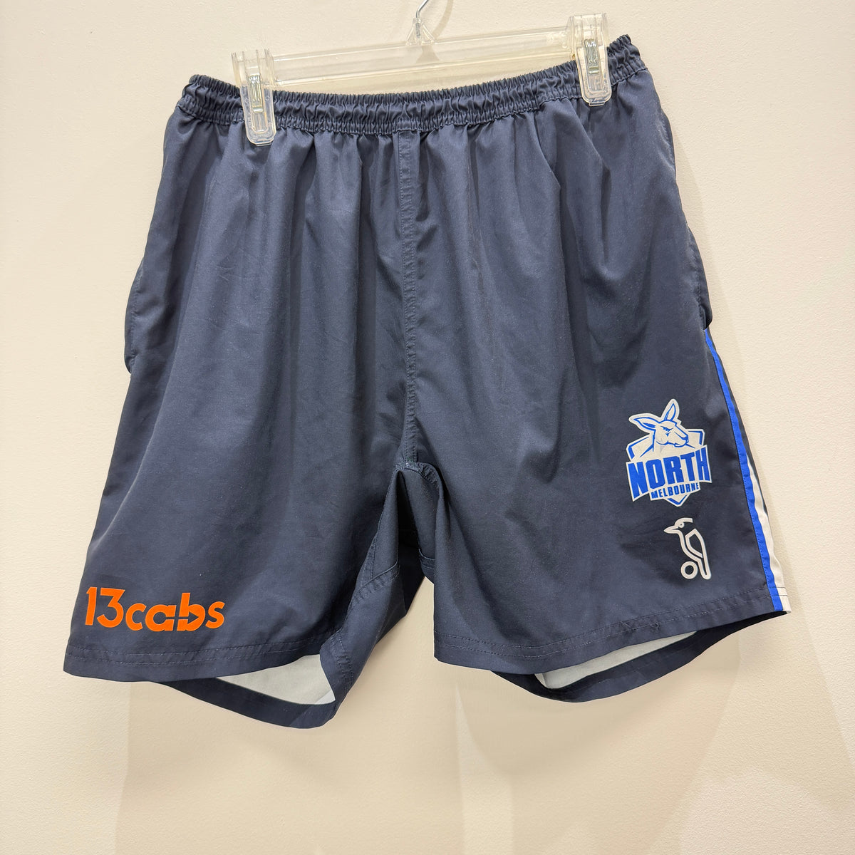 AFL North Melbourne Kangaroos Navy Sports Shorts Large– Vinnies Recent Donation