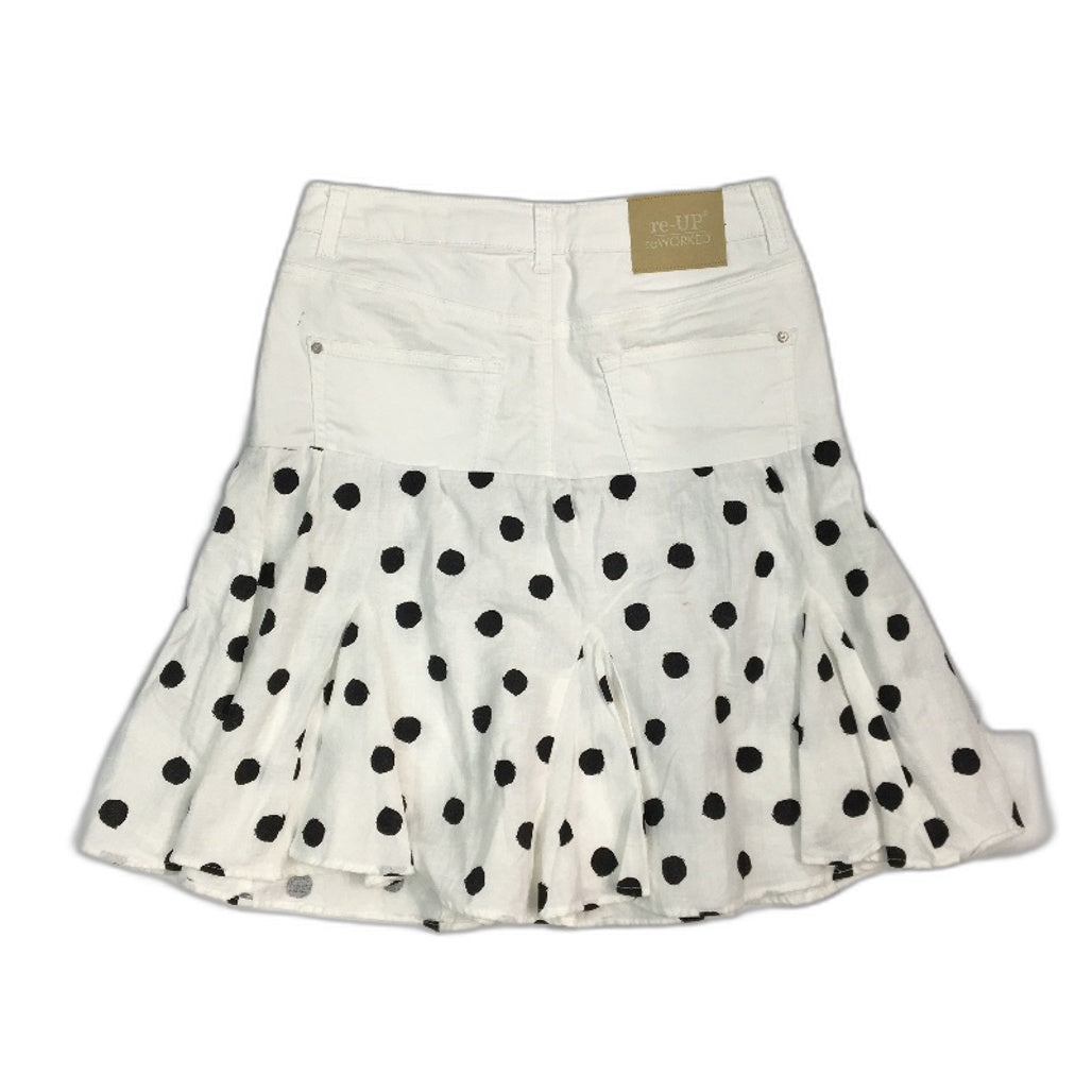 reWORKED re-UP Handcrafted Upcycled Fabrics White Blck RaRa Mini Skirt Sz 14