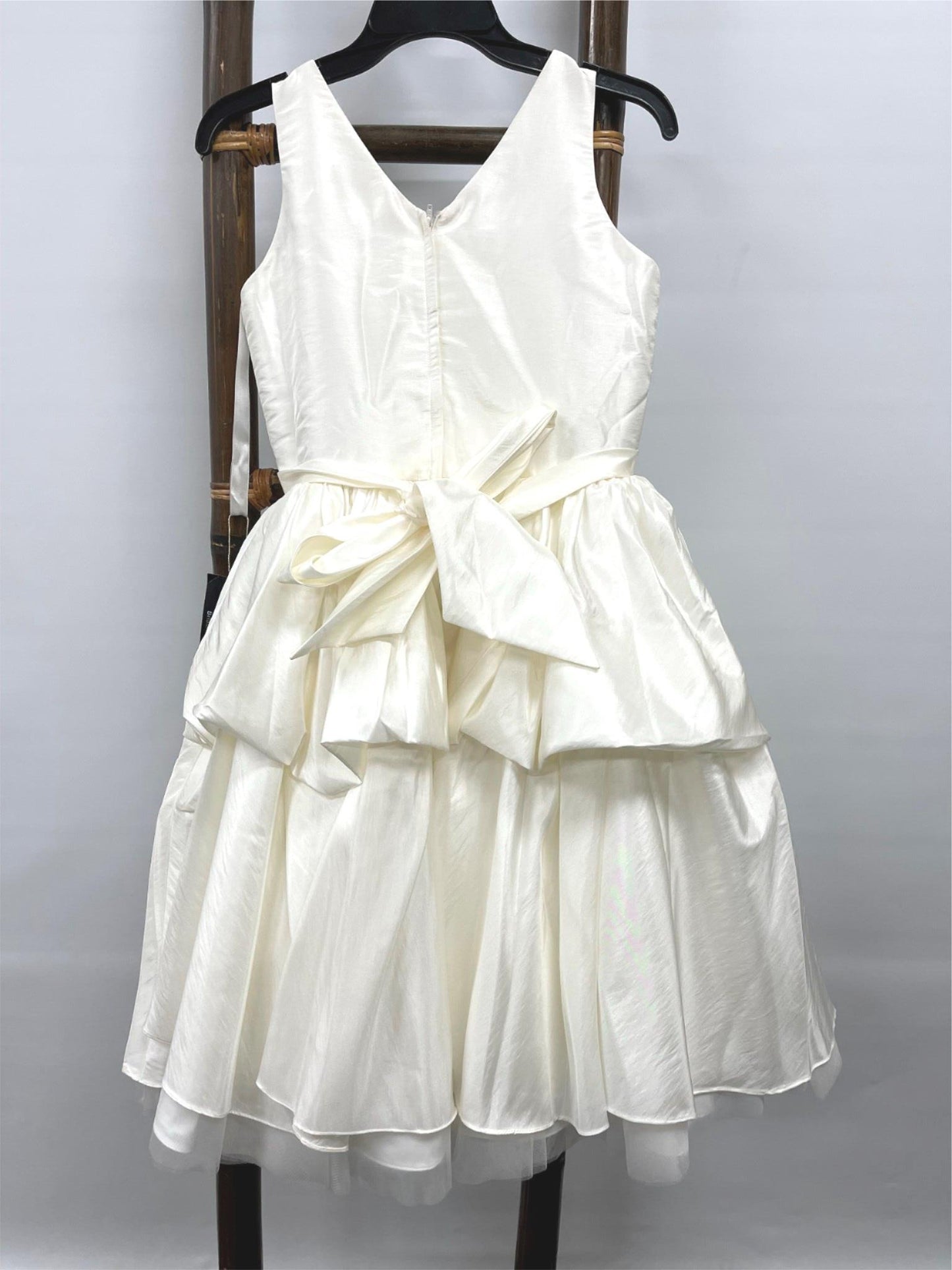 Christina Rossi Ivory Flower Girl Formal Dress Youth Girls Size 18 NEW