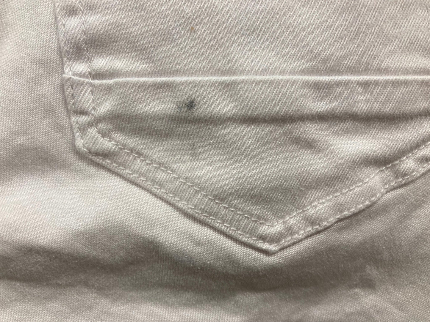 Jay Jays Slim Stretchy W/Cuff Cotton Zip Up Shorts White Mens Sz 26 NEW