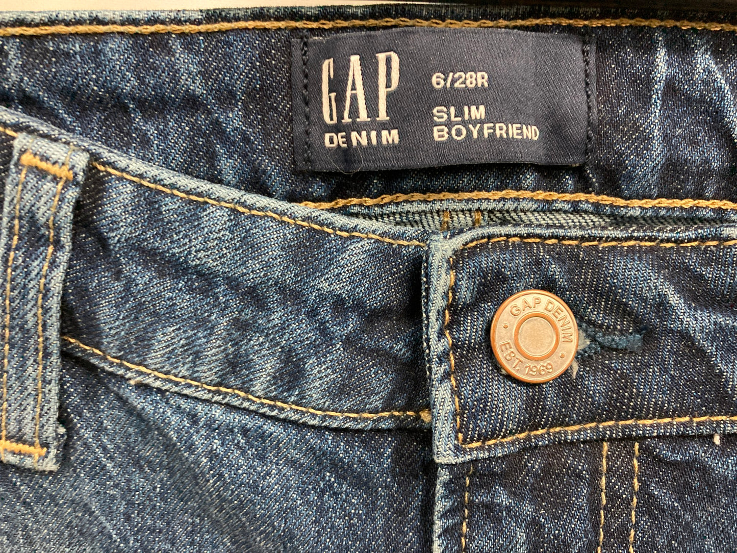 Gap Slim Boyfriend Style 6/28R Jeans Denim Blue Ladies Sz 6/28 NEW