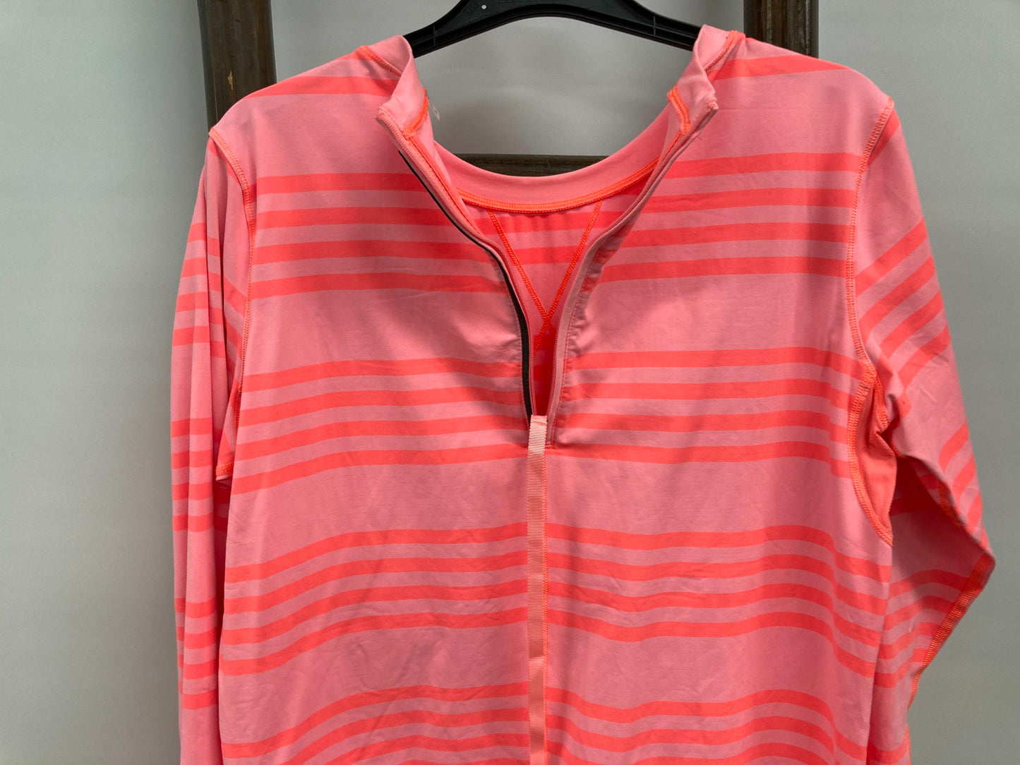 Lululemon L/S Back Zip Striped Training Top Pink/Orange Ladies Sz 10 NEW