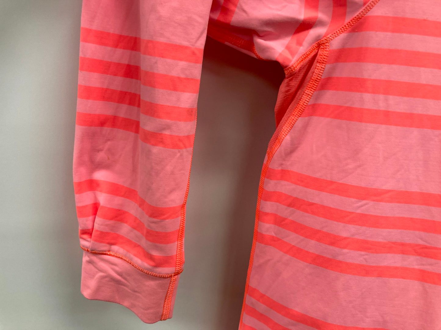 Lululemon L/S Back Zip Striped Training Top Pink/Orange Ladies Sz 10 NEW