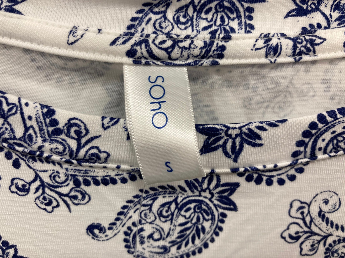 Chloe & Lola Round Neck Pajama Top White Navy Paisley Ladies Sz S NEW