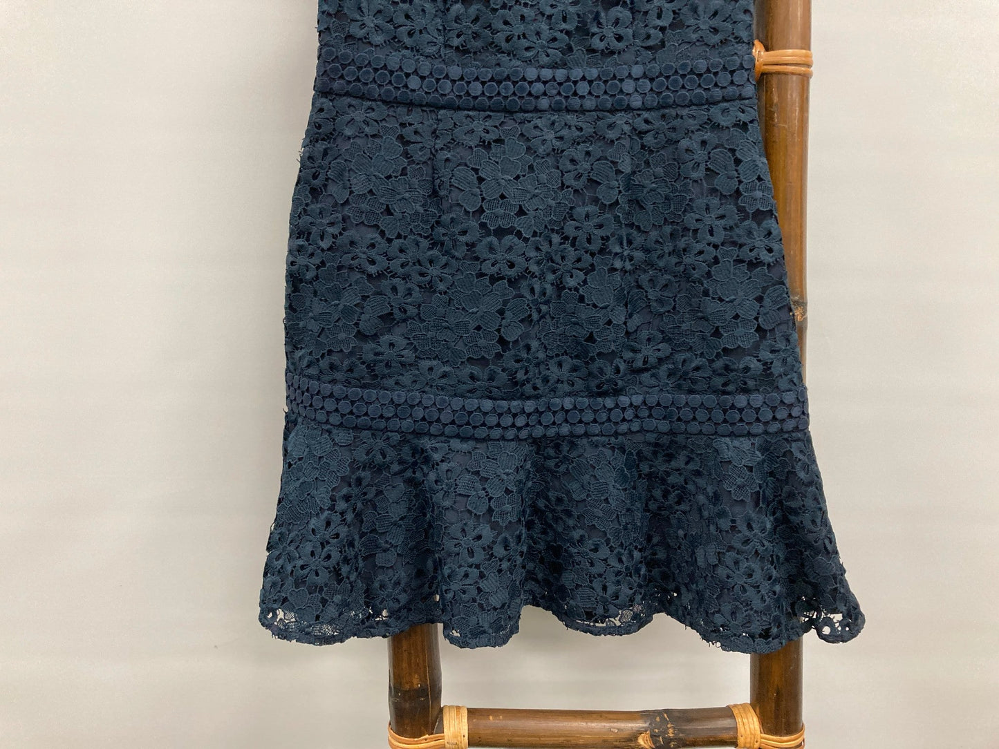 Keepsake Floral Lace-Pattern Strappy Dress Navy Ladies Sz M